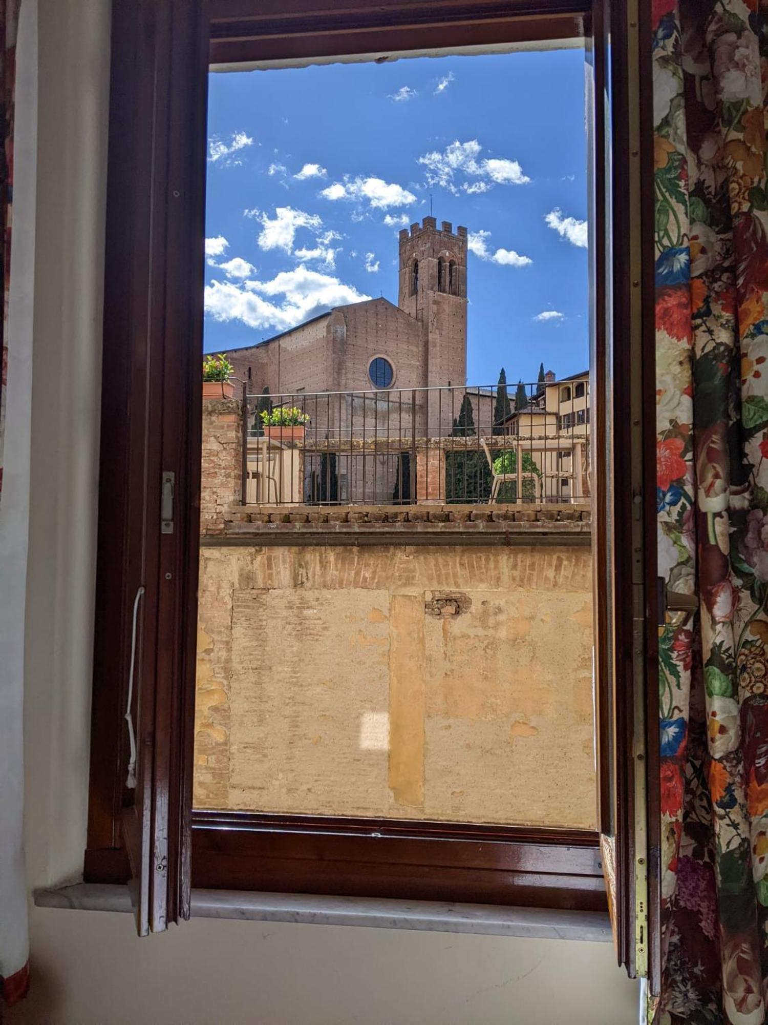 Bernini Hotel *